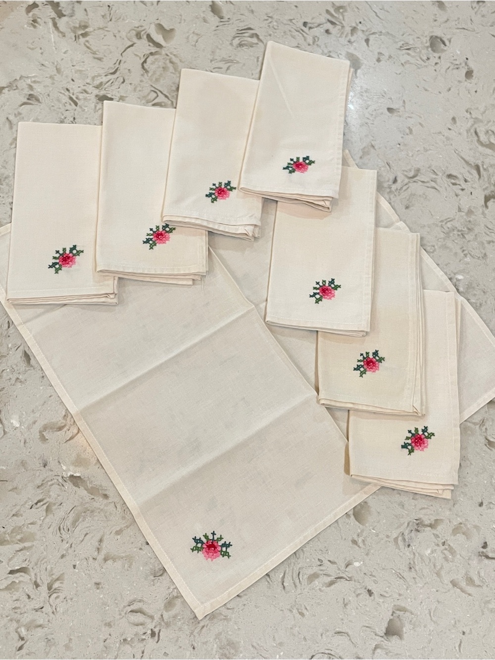 Embroidered Floral Cotton Napkin Set of 8